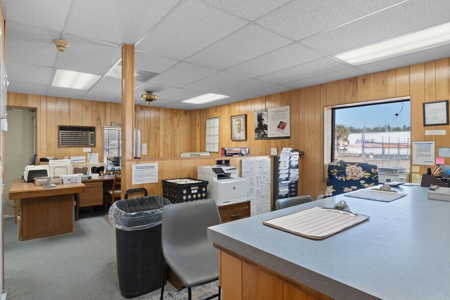 More Photos Of 6331 S Tex Pt, Homosassa Warehouse For Sale