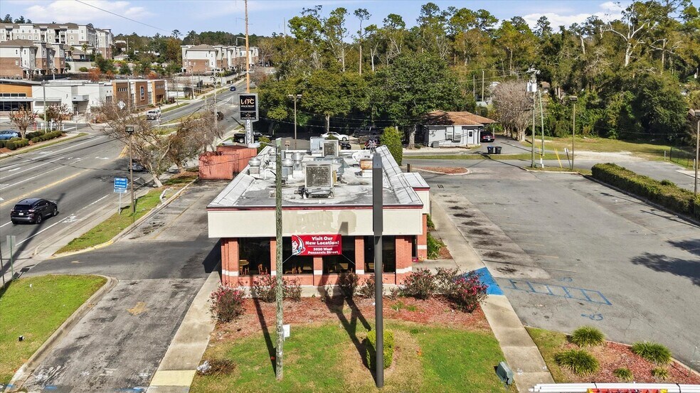 More Photos Of 1950 W Pensacola St, Tallahassee Fast Food For Lease