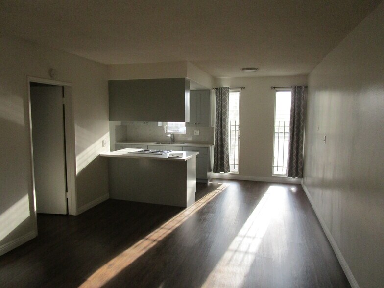 More Photos Of 7117 Rugby Ave, Huntington Park Apartments For Sale