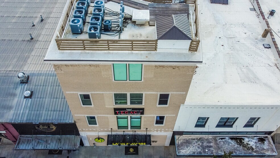 More Photos Of 21 E Athens St, Winder General Retail For Sale