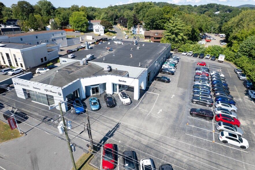 Primary Photo Of 52 Newtown Rd, Danbury General Retail For Sale
