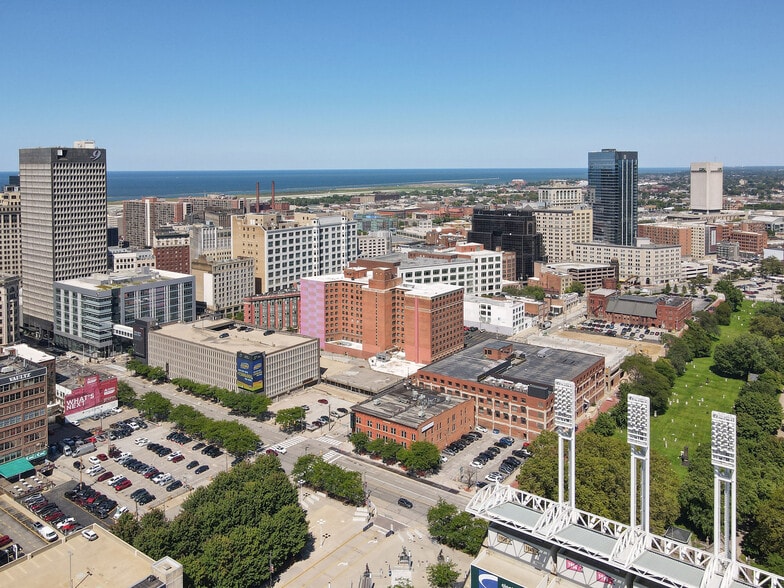 More Photos Of 2217 E 9th St, Cleveland Office For Lease