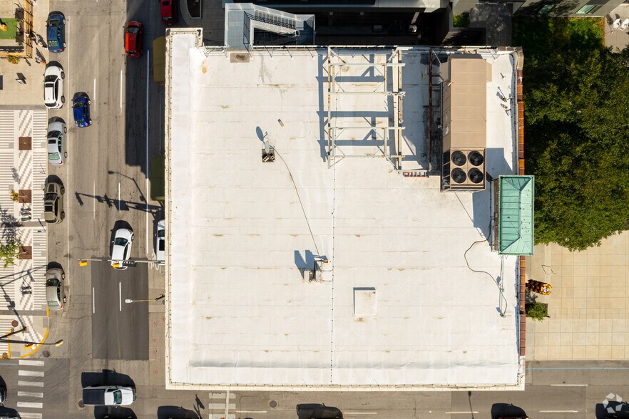 More Photos Of 241 N Pennsylvania St, Indianapolis Loft Creative Space For Lease