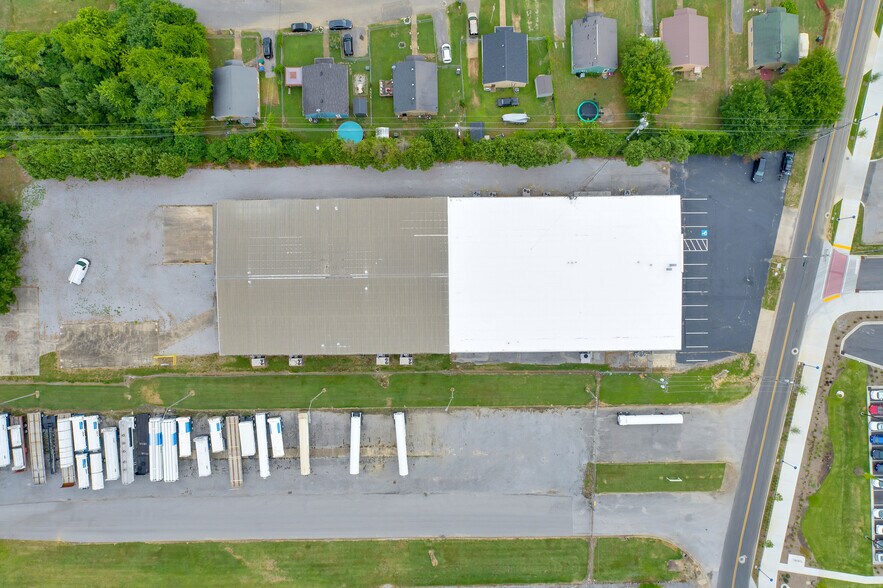 More Photos Of 3501 Saint Elmo Ave, Chattanooga Distribution For Lease