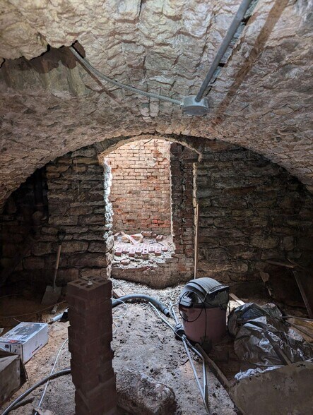 More Photos Of 204 W Main St, Belleville Office Residential For Sale