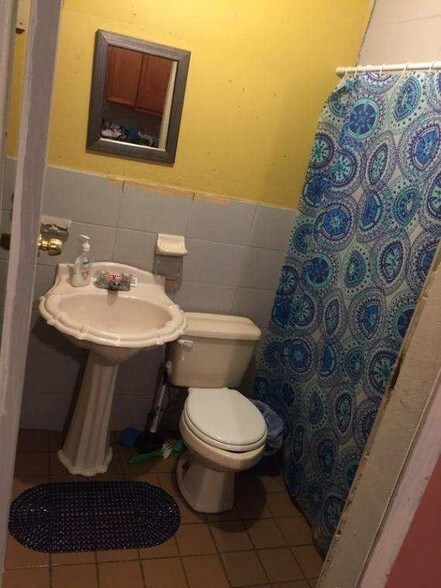 More Photos Of 716 S 79th St, Houston Apartments For Sale