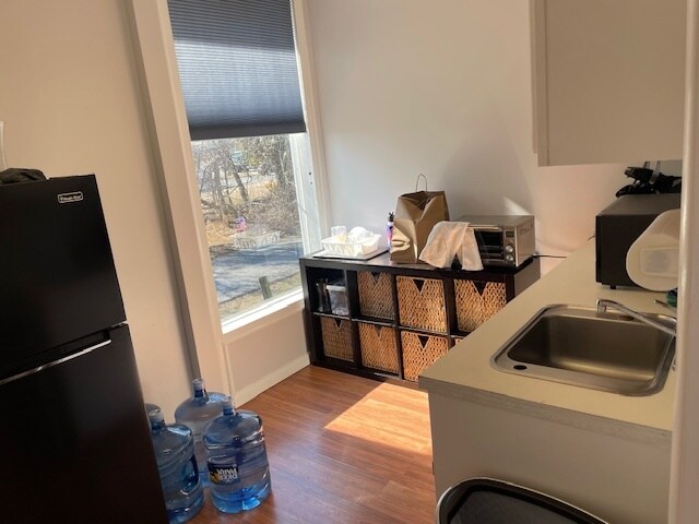 More Photos Of 2981 Solomons Island Rd, Edgewater Office Residential For Lease