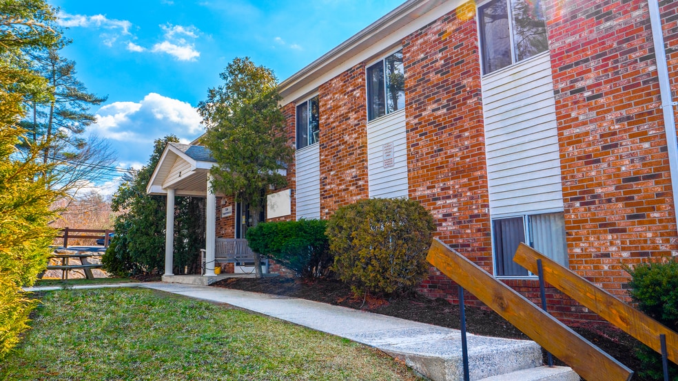 More Photos Of 12 Welby Rd, New Bedford Medical For Lease