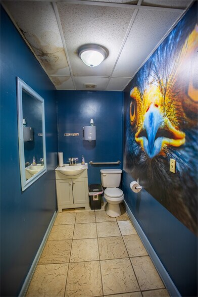 More Photos Of 52 Main St, Barwick Light Manufacturing For Sale