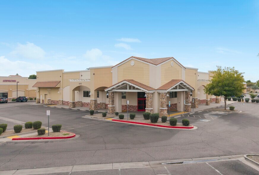 Primary Photo Of 1015 E Ray Rd, Chandler Drugstore For Sale
