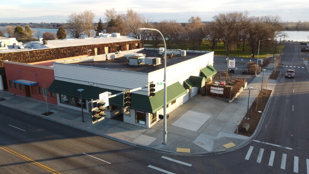 More Photos Of 700-702 George Washington Way, Richland Storefront Retail Office For Lease