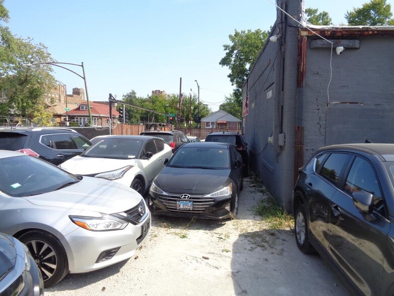 More Photos Of 2958 Narragansett ave, Chicago Industrial For Sale