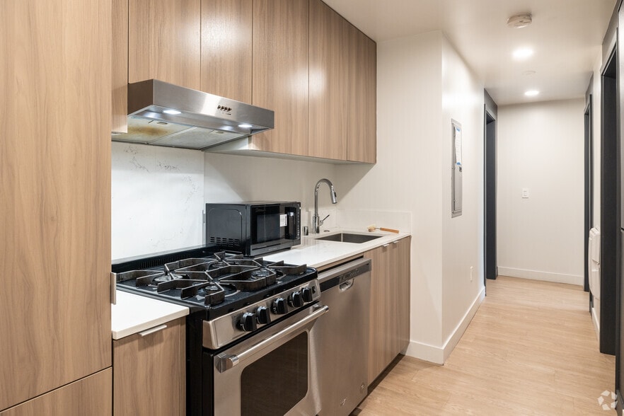 More Photos Of 1743 Butler Ave, Los Angeles Apartments For Sale