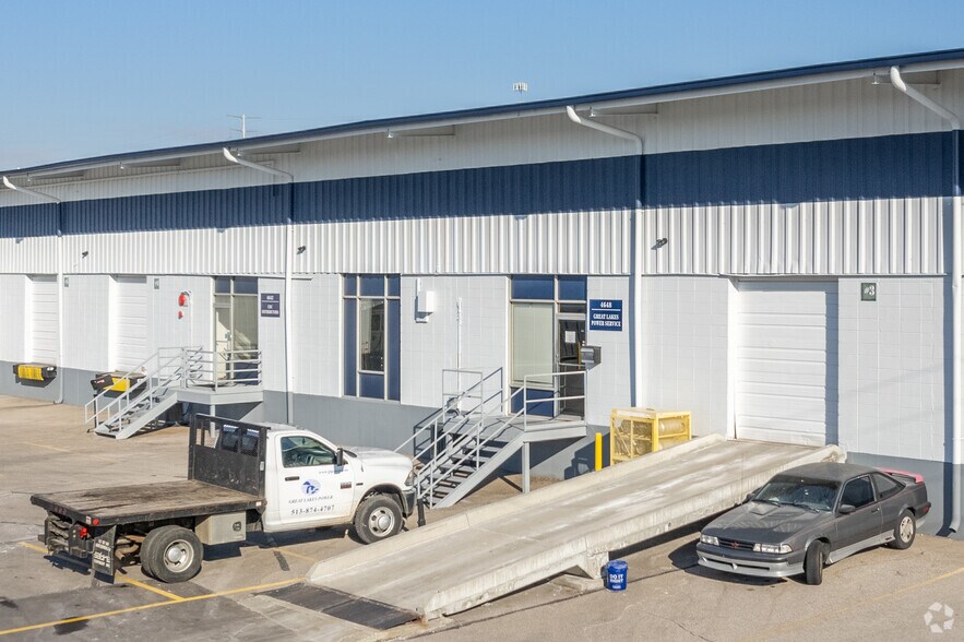 More Photos Of 4790-4860 Interstate Dr, Cincinnati Unknown For Lease