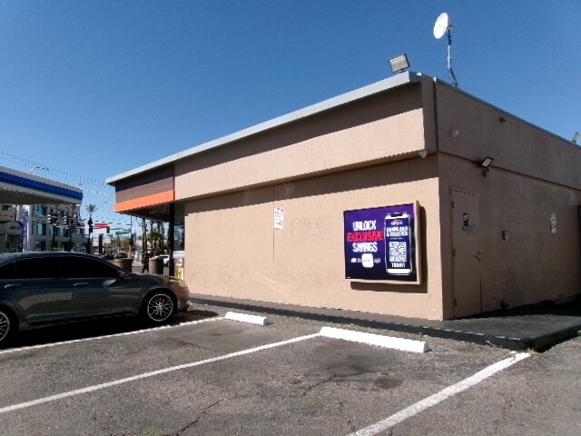 More Photos Of 4380 Spring Mountain Rd, Las Vegas Service Station For Sale