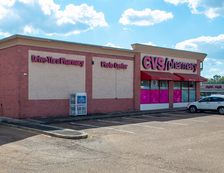 More Photos Of 305 Meadowbrook Rd, Jackson Drugstore For Sale