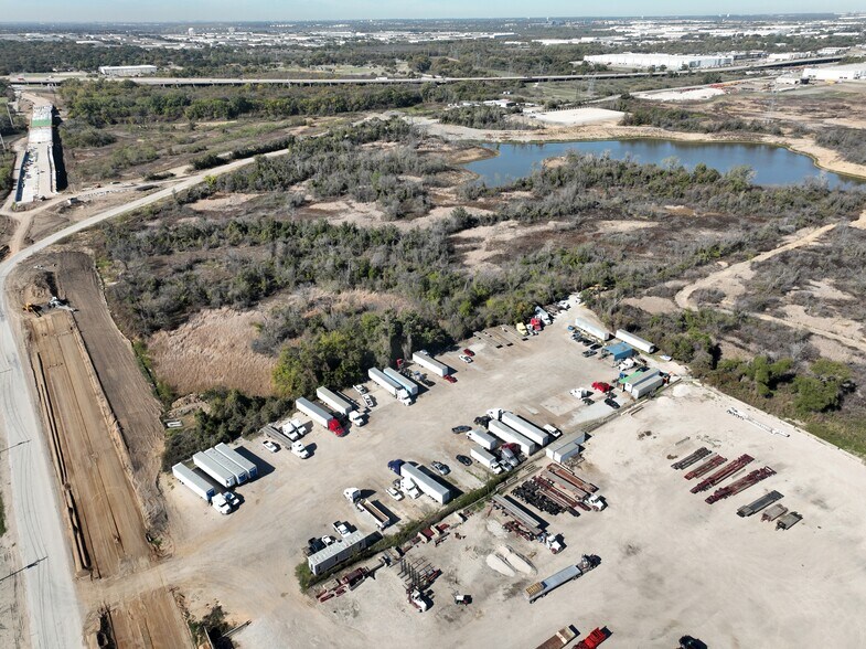More Photos Of 952 Entertainment Way, Grand Prairie Land For Sale