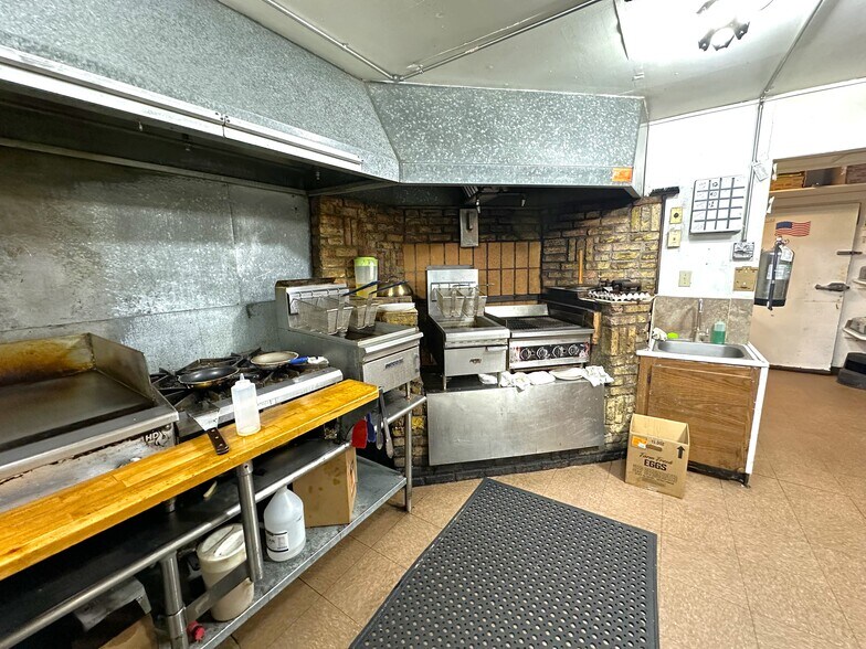 More Photos Of 4280 S Highway 95, Fort Mohave Restaurant For Sale