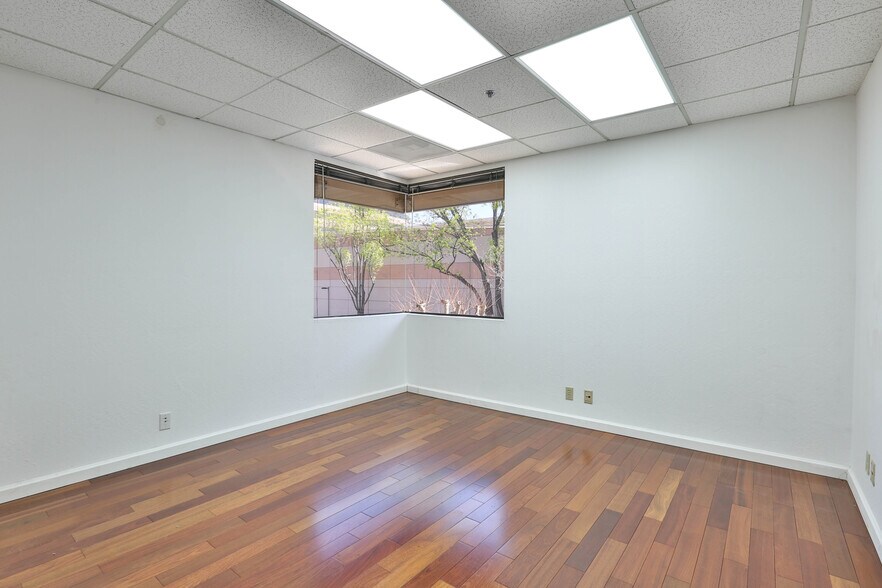 More Photos Of 1754 Technology Dr, San Jose Medical For Lease