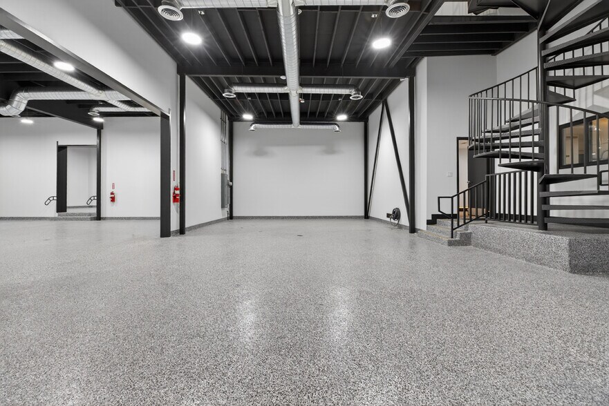 More Photos Of 703 S Main St, Burbank Food Processing For Sale
