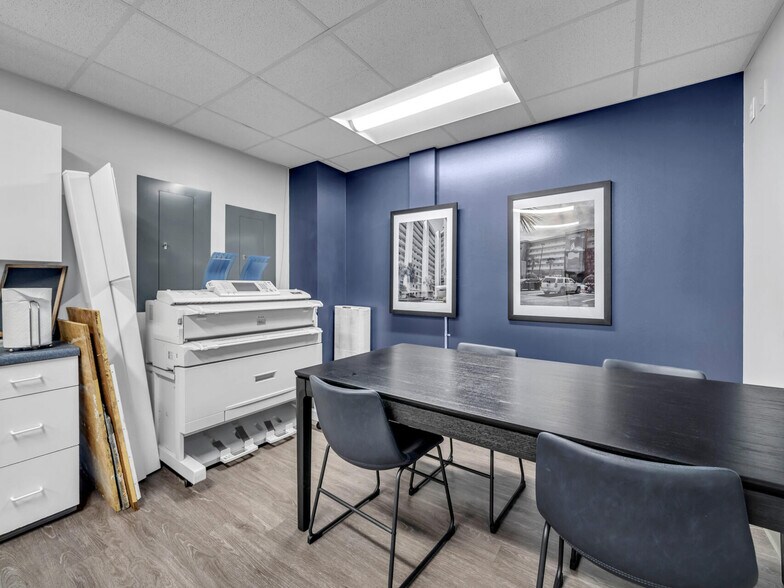 More Photos Of 4635 Gulfstarr Dr, Destin Medical For Sale