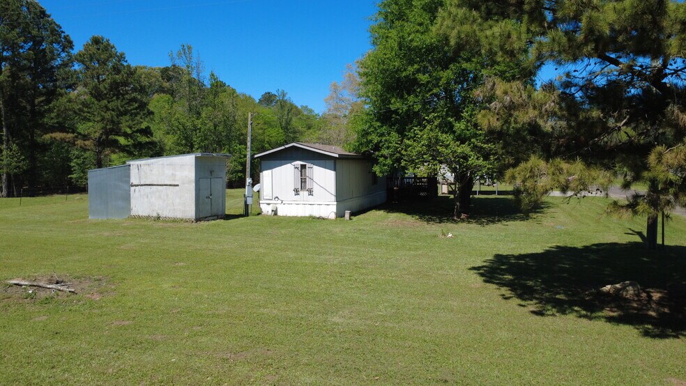 More Photos Of 8719 Pearson Rd, Ore City Warehouse For Sale