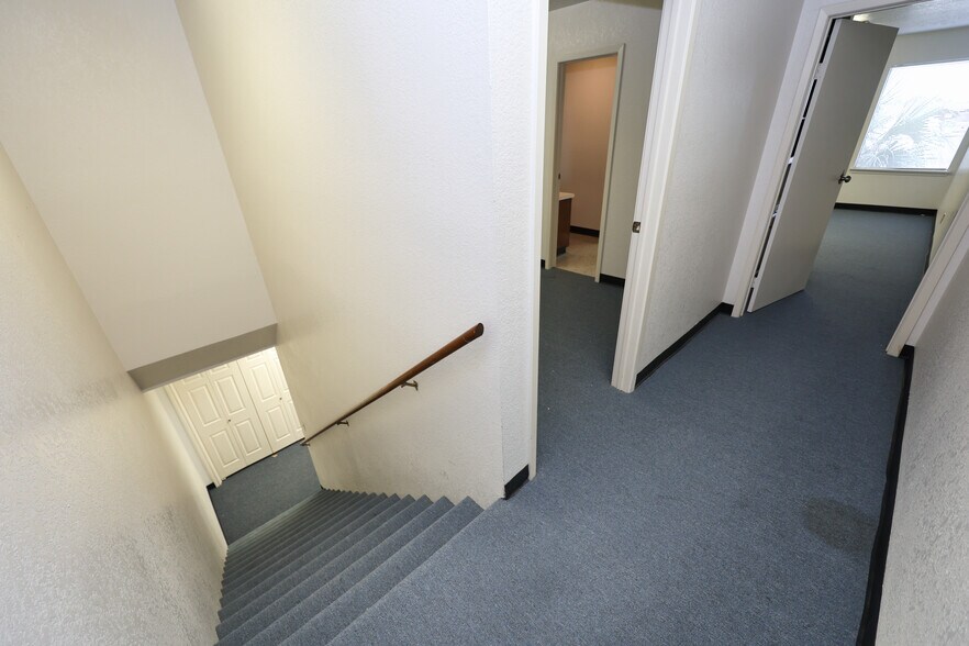 More Photos Of 6511 Stewart Rd, Galveston Office For Lease