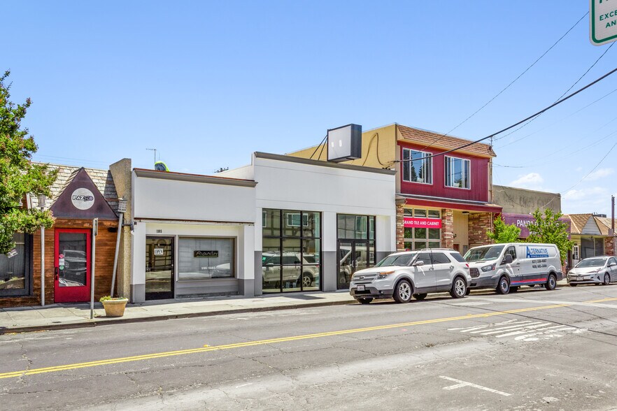 More Photos Of 1185 Laurel St, San Carlos Storefront For Lease