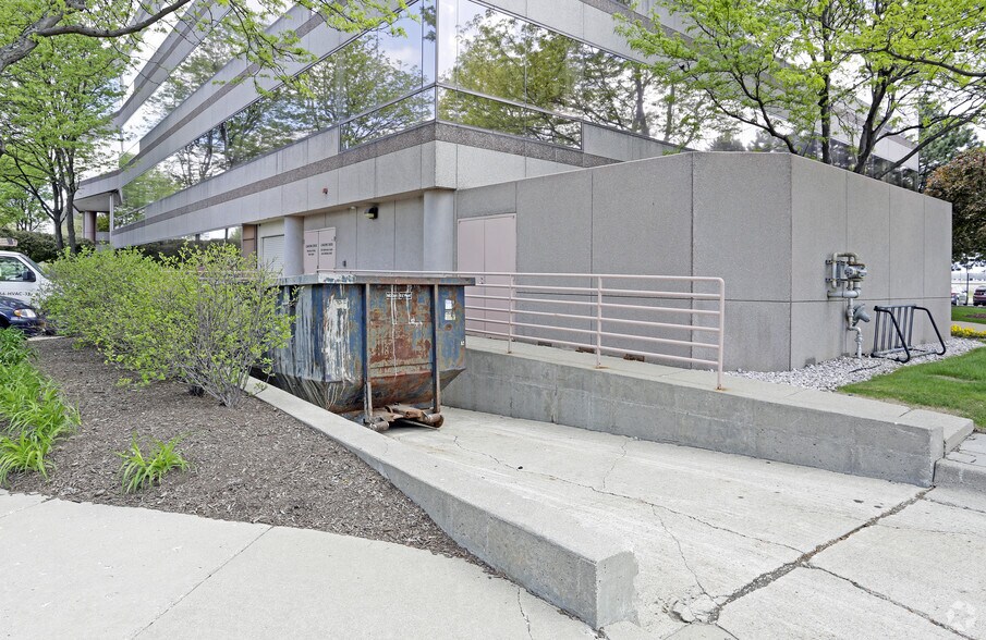 More Photos Of 12900 Hall Rd, Sterling Heights Office For Lease