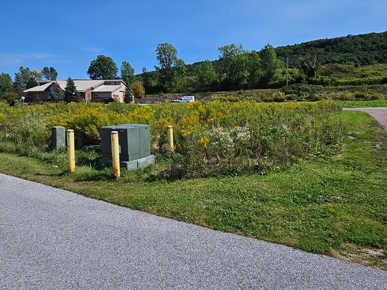 More Photos Of 42 Mapleville Depot, Saint Albans Land For Sale