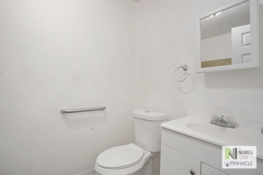 More Photos Of 1744 Boston St, Aurora Apartments For Sale