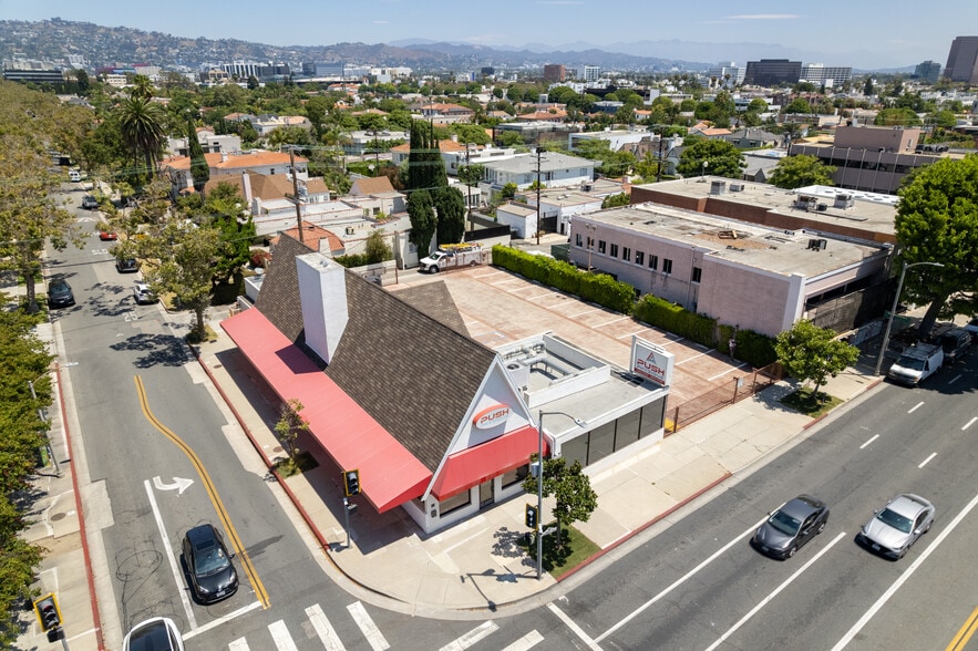 More Photos Of 8925 W Olympic Blvd, Beverly Hills Storefront Retail Office For Sale