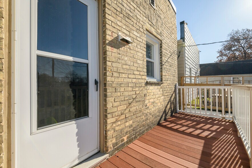 More Photos Of 109 S Lake St, Hustisford Storefront Retail Residential For Sale
