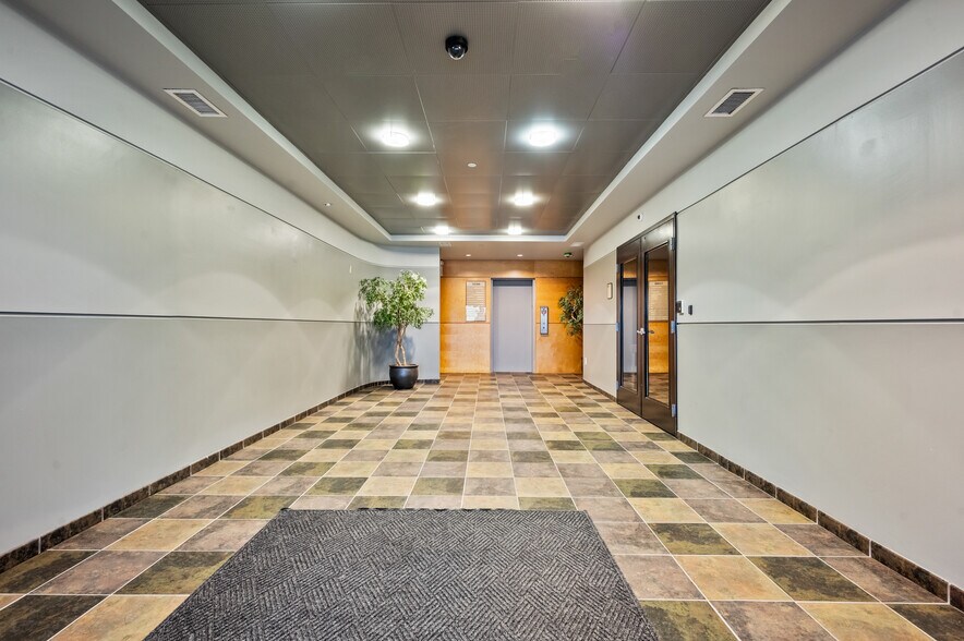 More Photos Of 12300 PERRY Hwy, Wexford Medical For Lease