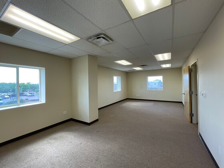 More Photos Of 9669 Havana St, Commerce City Manufacturing For Lease