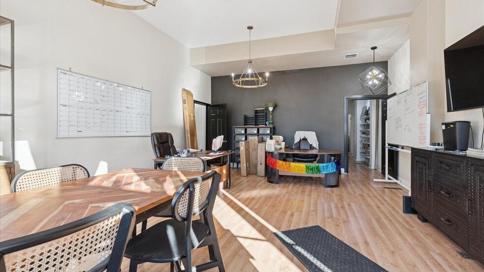 More Photos Of 3839-3843 N Western Ave, Chicago Multifamily For Sale