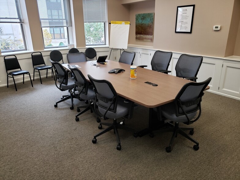 More Photos Of 1110 N Charles St, Baltimore Unknown For Lease