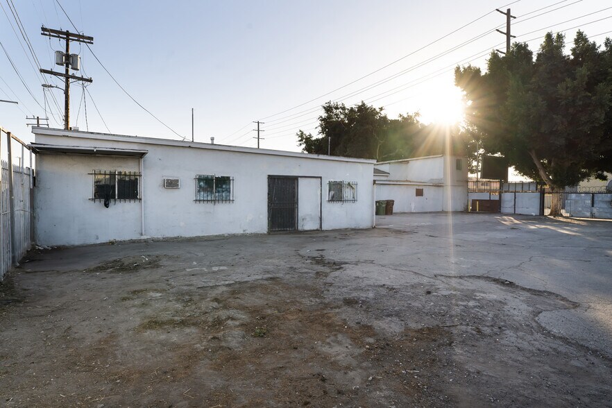 More Photos Of 8802-8810 S Central Ave, Los Angeles Land For Sale