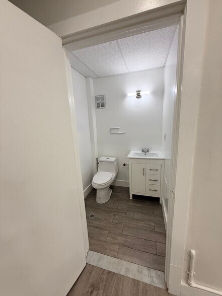 More Photos Of 7311 NW 12th St, Miami Light Distribution For Lease