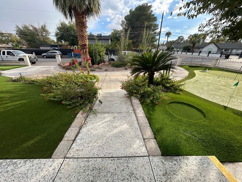 More Photos Of 4080 Spring Rd, Las Vegas Office Residential For Lease