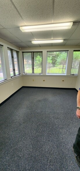 More Photos Of 5397 Twin Knolls Rd, Columbia Medical For Sale