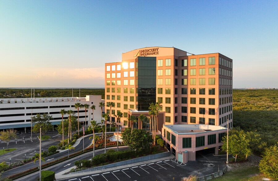 More Photos Of 1901 Ulmerton Rd, Clearwater Coworking Space
