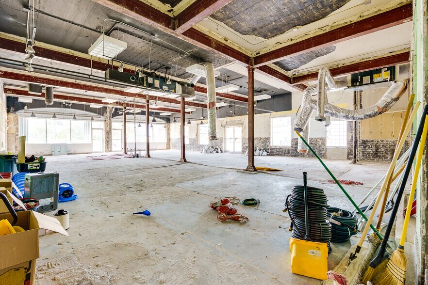 More Photos Of 118 Fairview Ave, Daytona Beach Freestanding For Sale