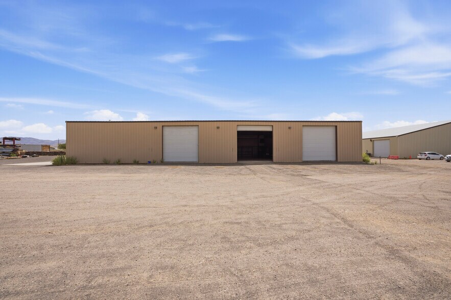 More Photos Of 1125 N Lowell Rd, Golden Valley General Retail For Lease