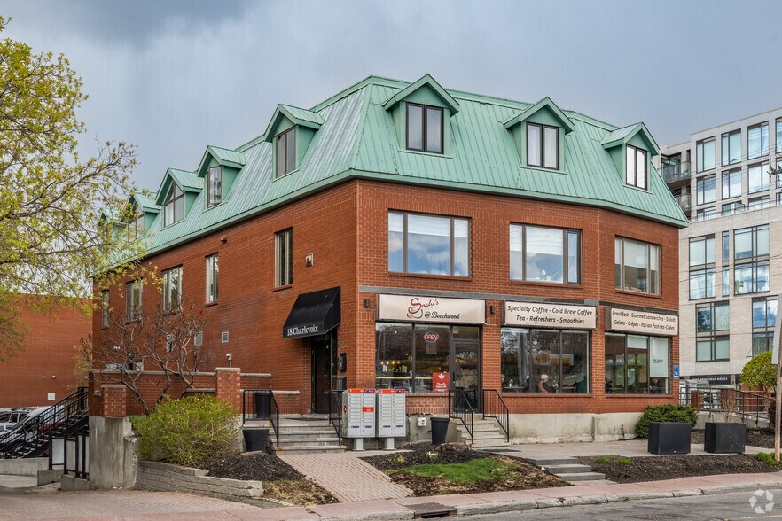 More Photos Of 16-18 Beechwood Ave, Ottawa Storefront Retail Office For Lease