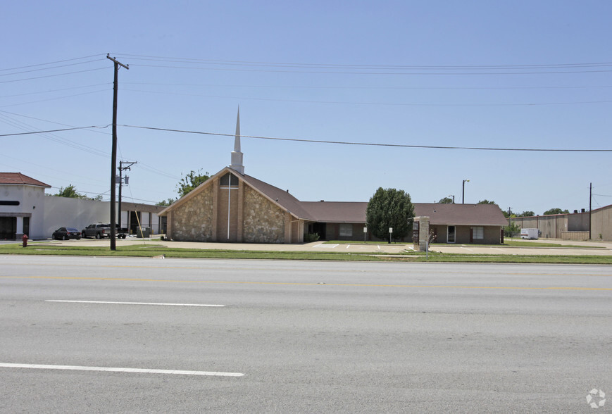 Primary Photo Of 5201 Davis Blvd, North Richland Hills Religious Facility For Sale