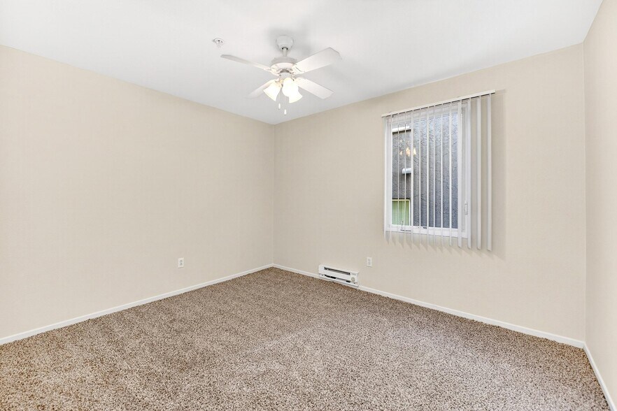 More Photos Of 900 F St, San Diego Apartments For Lease