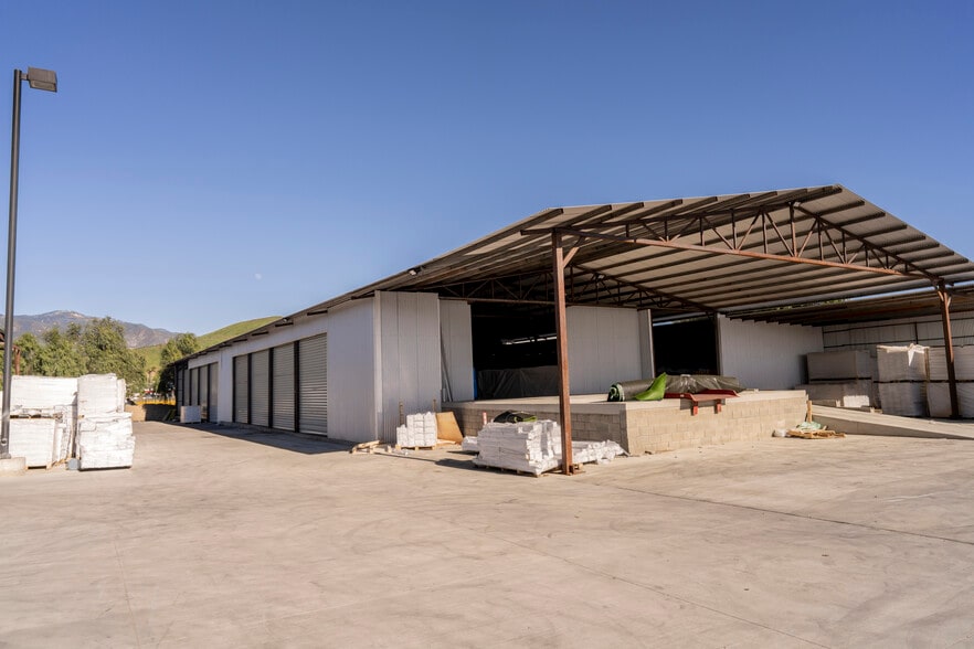 More Photos Of 4010 Georgia Blvd, San Bernardino Manufacturing For Sale