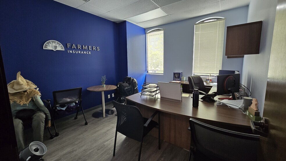 More Photos Of 1521 1/2 Pacific Ave, Santa Cruz Office For Lease