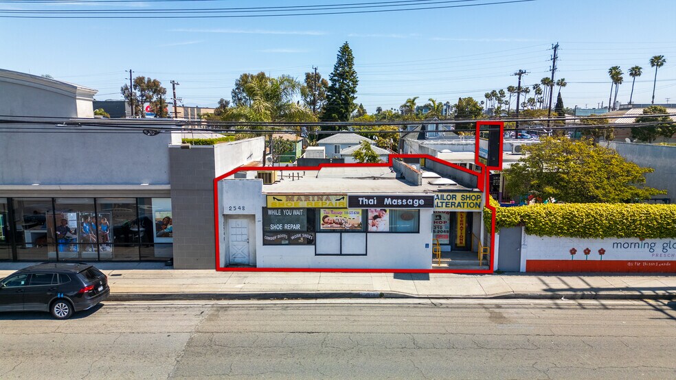 More Photos Of 2548 Lincoln Blvd, Venice Storefront Retail Office For Sale